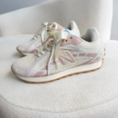 Tênis Feminino New Balance 204L