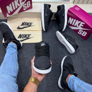 Tênis Nike SB Dunk Low Twist Preto e Branco