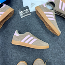 Tênis Feminino Adidas Gazelle Taupé Suspiro