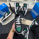 Tênis Adidas 2000 Preto e Verde