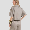 Blusa Feminina em Tecido Plano Leve