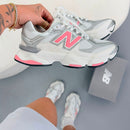 Tênis New Balance 9060 Rosa e Cinza