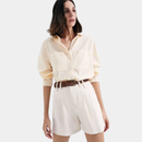 Short Feminino em Alfaiataria Bege