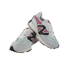 Tênis Feminino New Balance 327