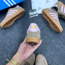 Tênis Feminino Adidas Gazelle Taupé Suspiro