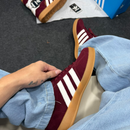 Tênis Feminino Adidas Gazelle Bordô