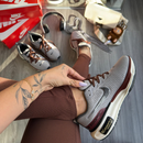 Tênis Feminino Nike ZoomX Invincible Run 3 Marrom