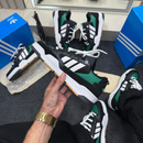 Tênis Adidas 2000 Preto e Verde